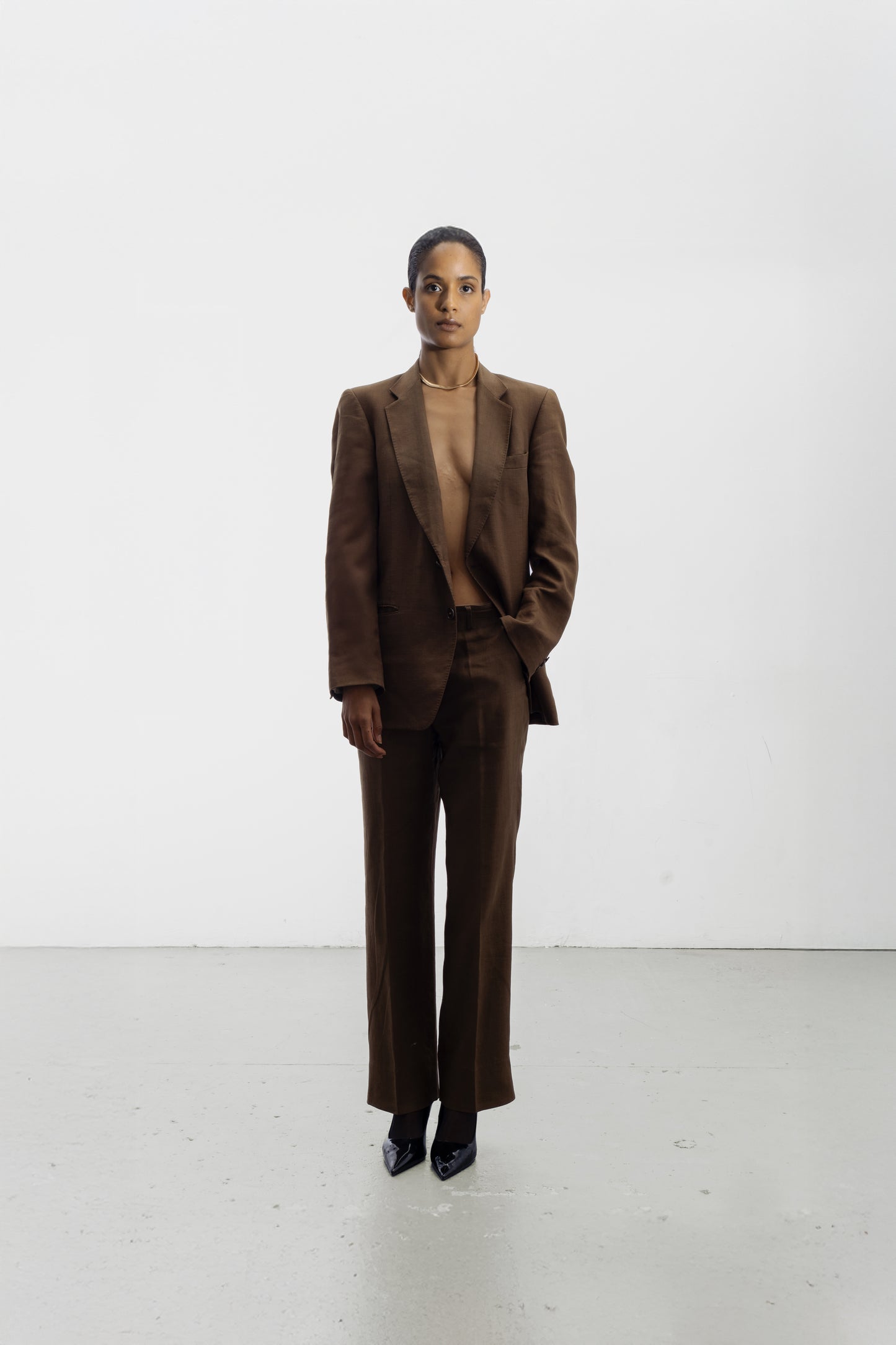 Costume marron en lin