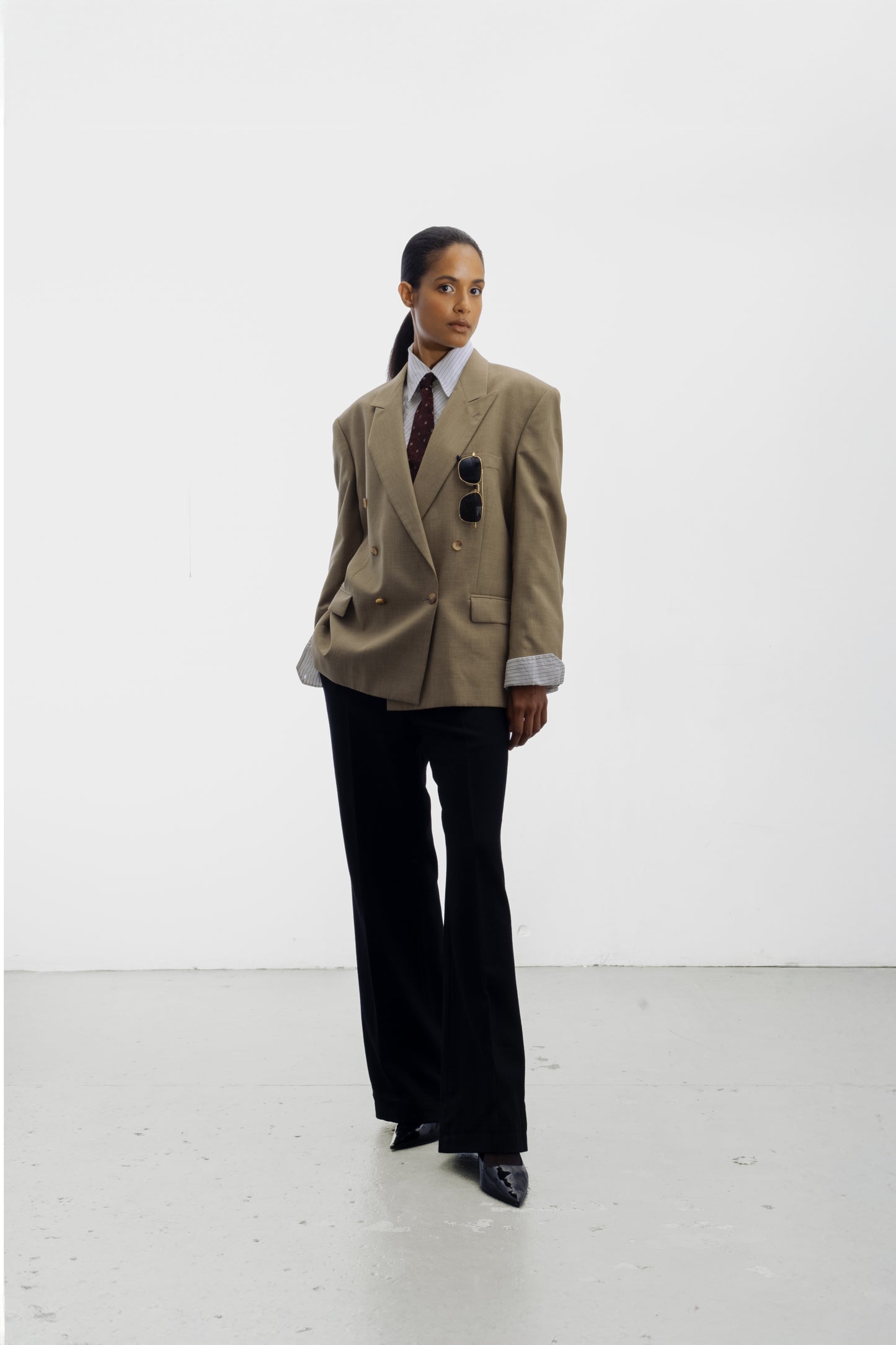 Blazer croisé avec épaulettes