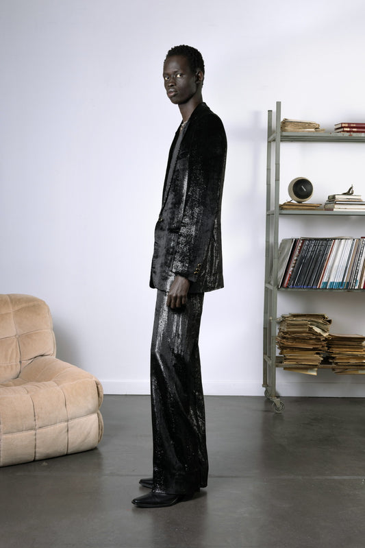 Costume droit brillant