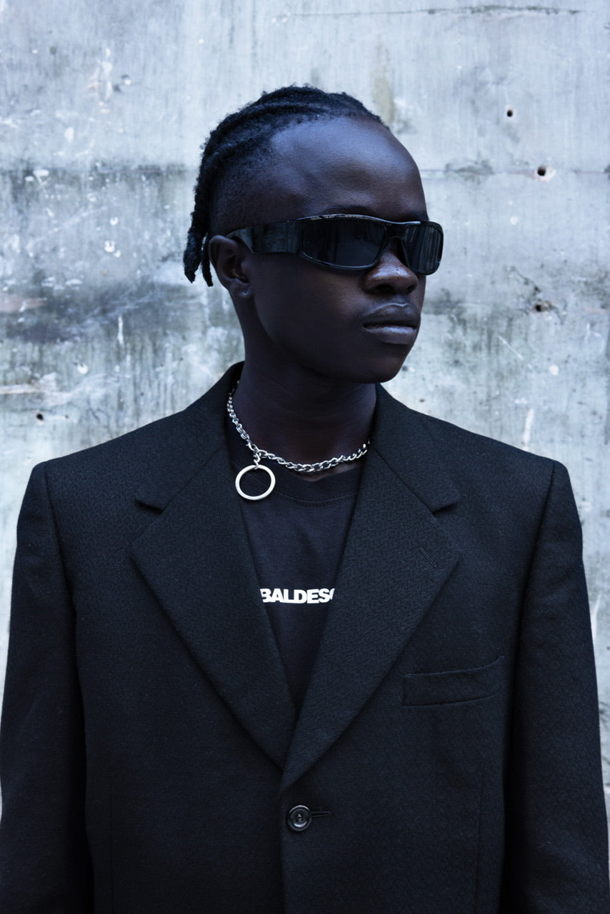 Costume droit à motif